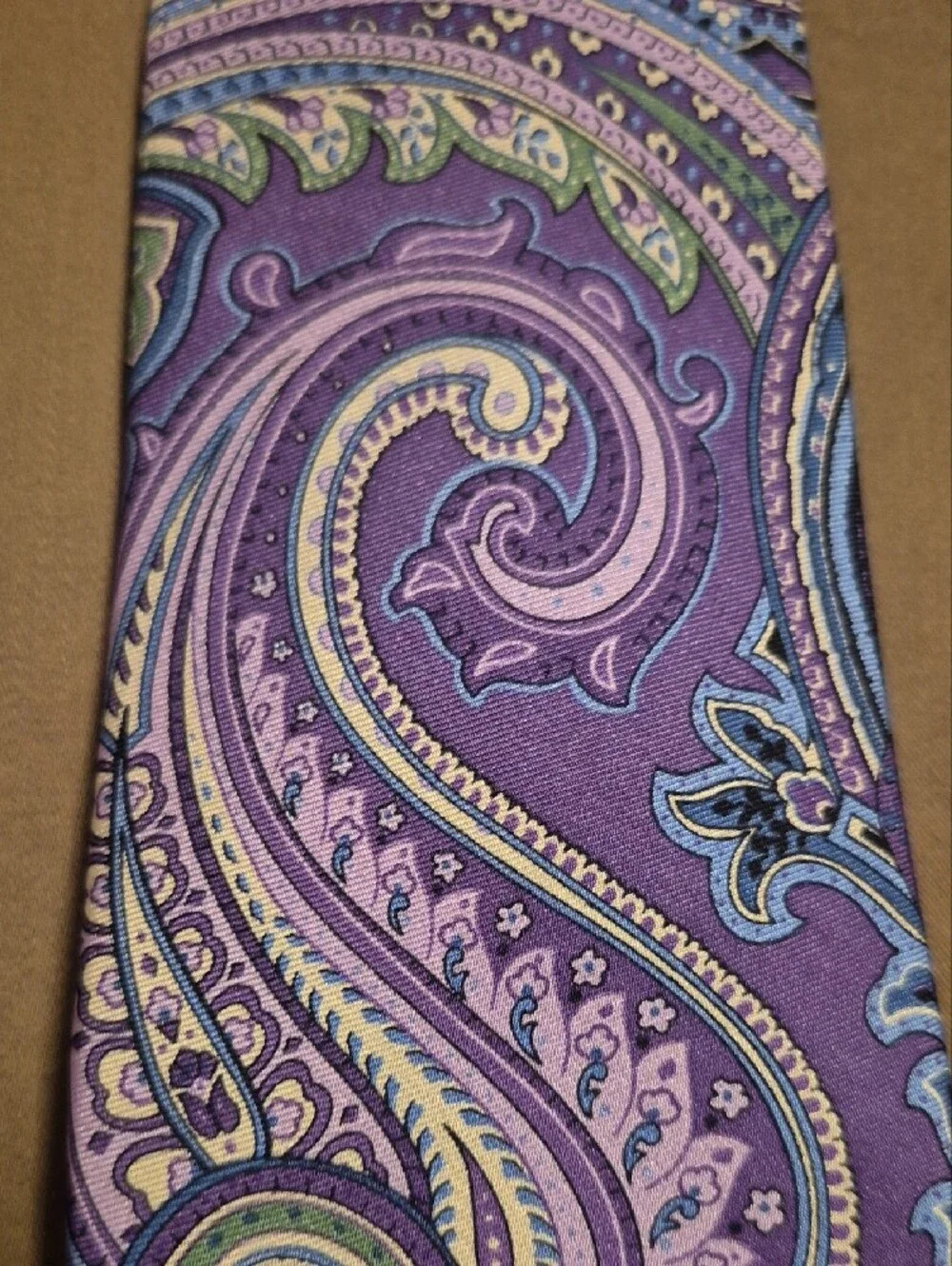 Countess Mara Purple Paisley Silk Tie